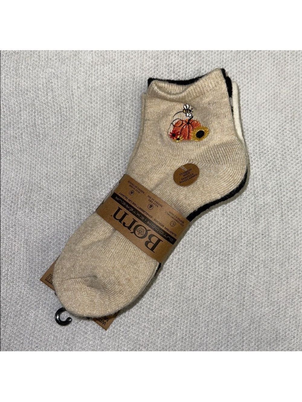 BORN OS Ivory Black Tan Printed Fall Wool Blend Quarter Outdoor Warm Socks 4pk